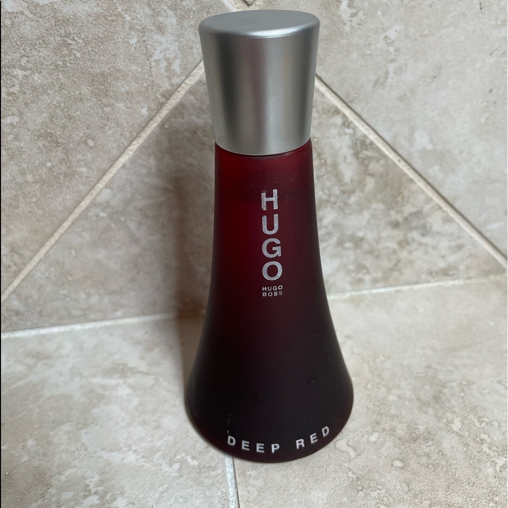 Hugo boss deep red perfume